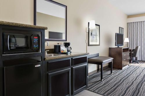 Hampton Inn By Hilton & Suites Mountain View, Ca