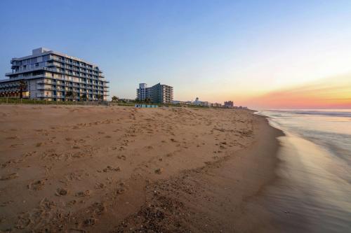 DoubleTree by Hilton Ocean City Oceanfront