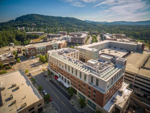 Hilton Asheville Biltmore Park in Asheville, USA