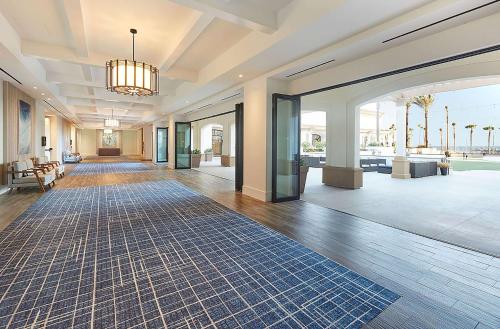 ห้องประชุม / บอลรูม, เดอะ วอเตอร์ฟรอนต์ บีช รีสอร์ต อะ ฮิลตัน โฮเต็ล (The Waterfront Beach Resort, a Hilton Hotel) in ฮันติงตันบีช (CA)