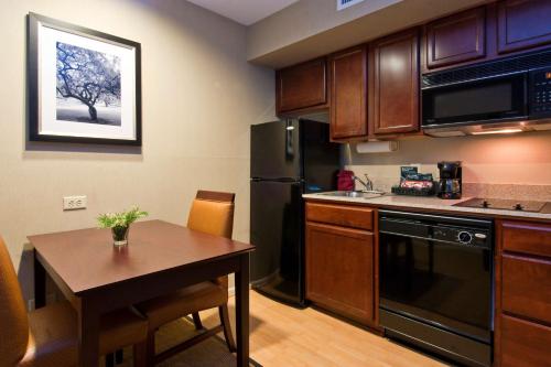 Homewood Suites Dayton-Fairborn