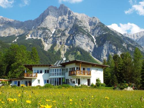 Appartements Erhol dich gut in Leutasch, Österreich