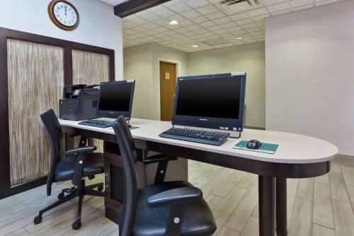 Homewood Suites by Hilton Chesapeake - Greenbrier