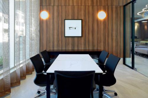 Meeting room / ballrooms, Hilton Garden Inn Montreal Midtown in Cote-des-Neiges-Notre-Dame-de-Grace