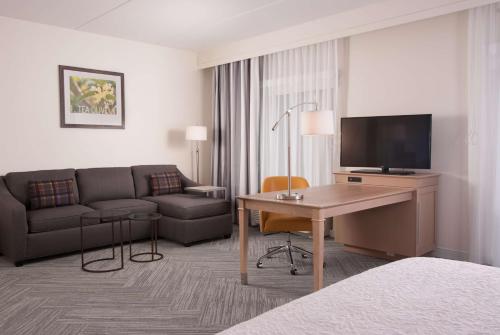 Hampton Inn & Suites by Hilton Augusta-Washington Rd - image 6