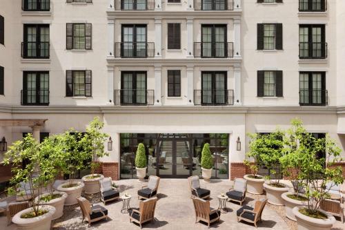 The Harpeth Downtown Franklin, Curio Collection by Hilton in Franklin, USA
