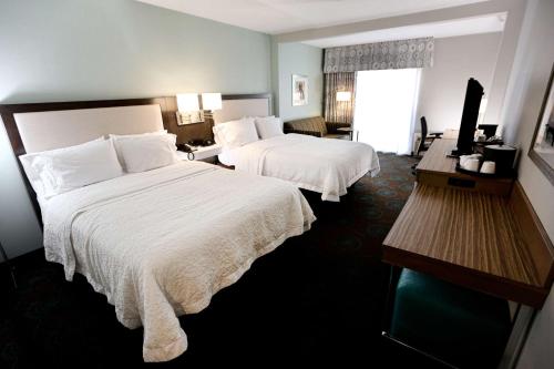 Hampton Inn & Suites Chincoteague-Waterfront, Va