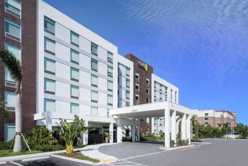 Home2 Suites By Hilton Ft. Lauderdale Airport-Cruise Port