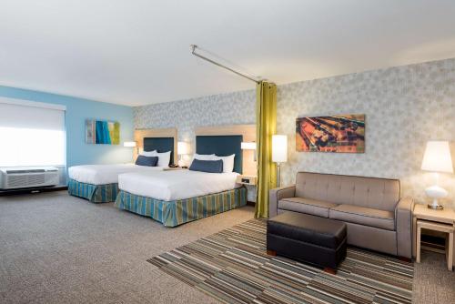 1 queen bed