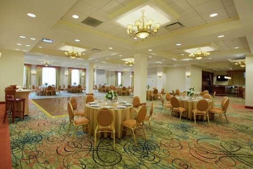 Homewood Suites by Hilton East Rutherford - Meadowlands, NJ