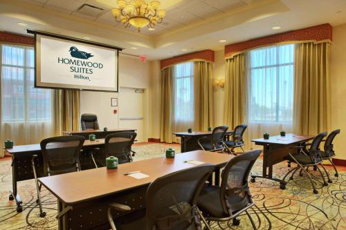 Homewood Suites by Hilton East Rutherford - Meadowlands, NJ