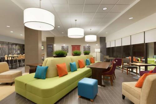 Home2 Suites by Hilton La Crosse, WI