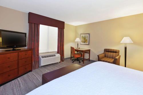 Hampton Inn & Suites Exmore - Eastern Shore - image 11