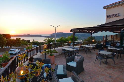 Balkon/terasa, Hotel & Restaurant le Saint Jean in Cargese Town Center