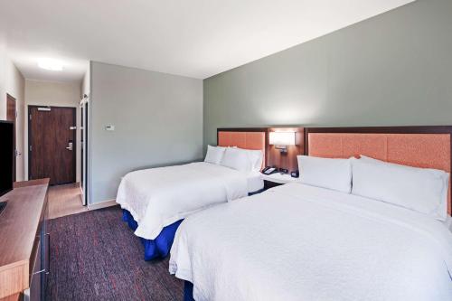 Hampton Inn Ozona - main image
