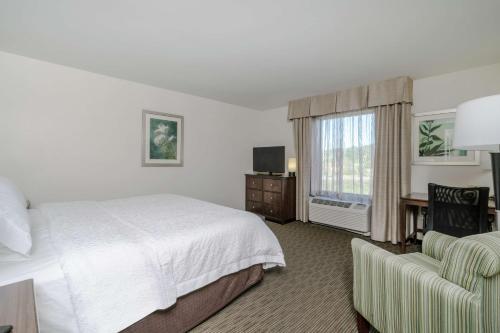 Hampton Inn By Hilton Huntington University Area