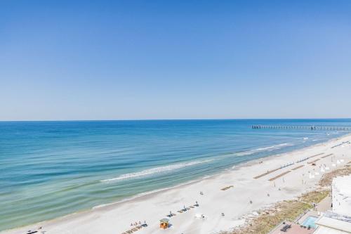 Hampton Inn & Suites Panama City Beach-Beachfront