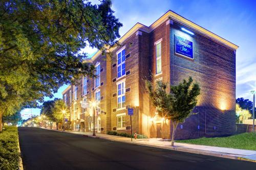 Hampton Inn By Hilton Columbia Downtown Historic District