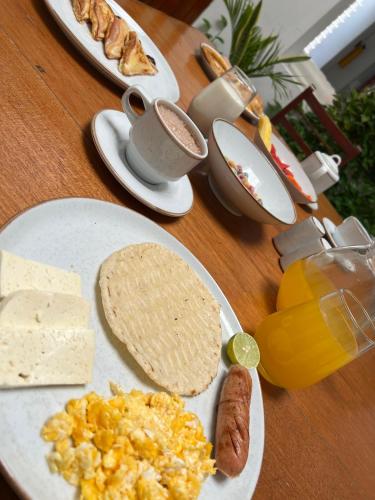 Food and beverages, Hotel Corozal Plaza in Corozal