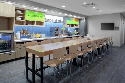 Home2 Suites By Hilton Denver South Centennial Airport - image 11