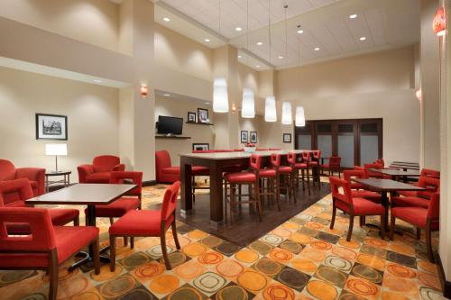 Hampton Inn By Hilton And Suites East Hartford