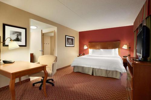 Hampton Inn & Suites East Hartford