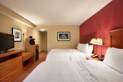 Hampton Inn & Suites East Hartford