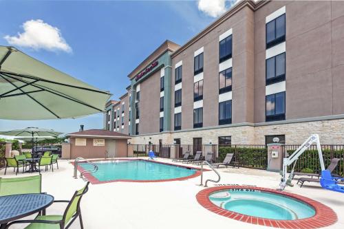 Hampton Inn & Suites Houston/League City