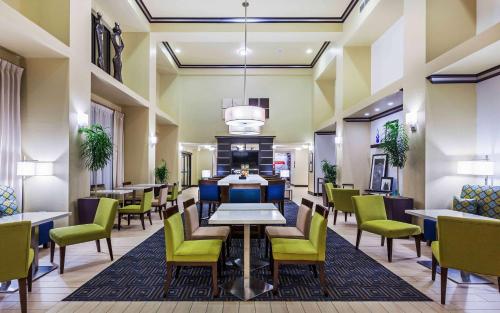 Hampton Inn By Hilton & Suites Lake Jackson-Clute