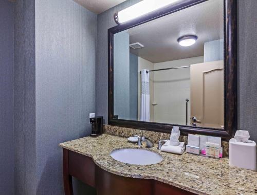 Hampton Inn By Hilton & Suites Lake Jackson-Clute