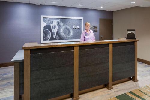 Lobby, Hampton Inn Spicer Green Lake in Spicer