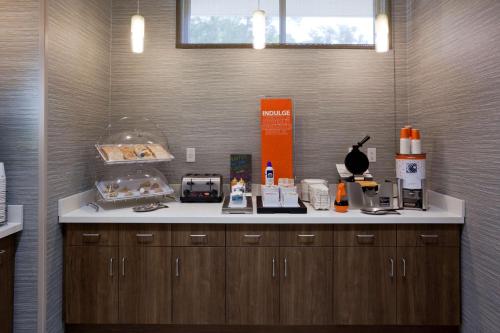 Hampton Inn Spicer Green Lake MN - image 12