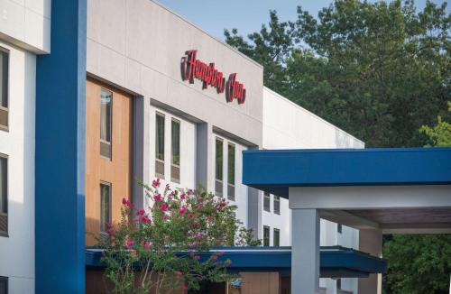 Hampton Inn By Hilton Waldorf