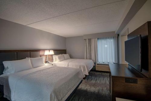 Hampton Inn Waldorf - image 6