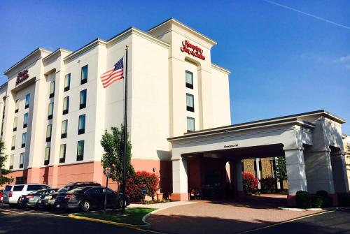 Hampton Inn & Suites Chesapeake-Battlefield Boulevard