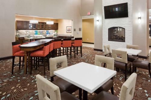 Homewood Suites Davenport