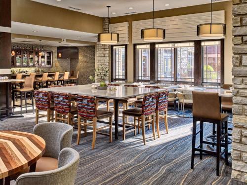 Hilton Garden Inn Gatlinburg - image 7