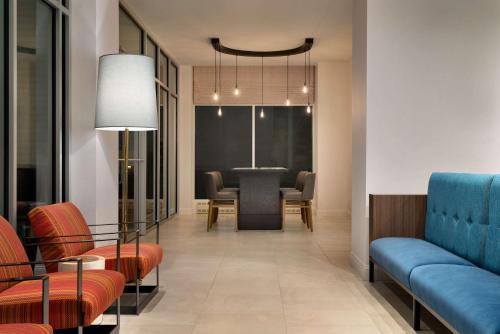 Hilton Garden Inn New York Times Square South, New York (photo 8)