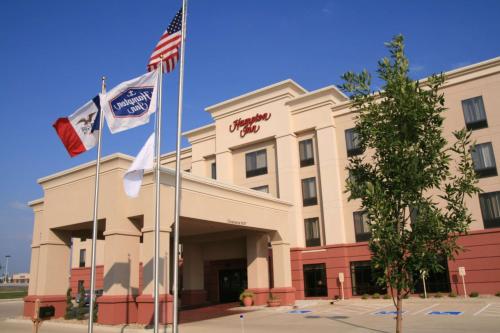 Hampton Inn By Hilton Waterloo, Ia