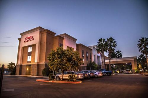 Hampton Inn & Suites Lathrop