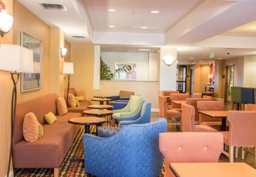 Hampton Inn & Suites Lathrop