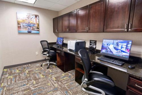 Hampton Inn Kingsland - image 6