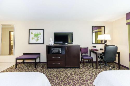 Hampton Inn By Hilton & Suites Sandusky/Milan