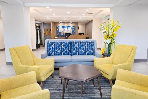 Holiday Inn Express Sacramento Cal Expo By IHG - 편의 시설/서비스