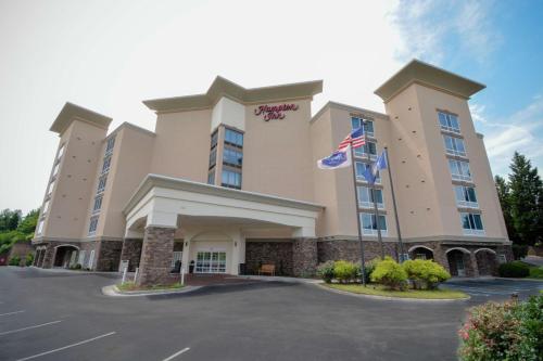 . Hampton Inn Salem East - Electric Road