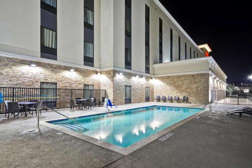 Hampton Inn Kyle - image 10