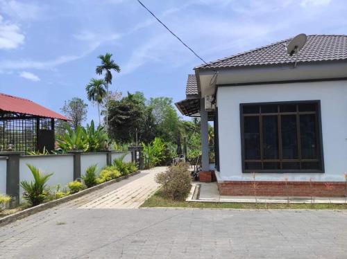 Murni Inn Kampung Perigi in อาลอร์ เซตาร์