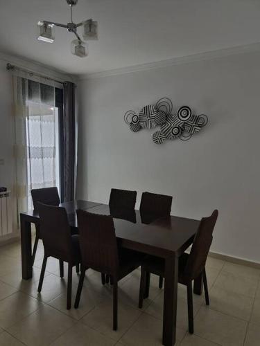 F5 -5 bedrooms Apt- Residence Hasnaoui avec parking Oran Algeria