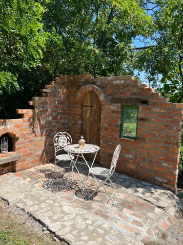 Удобства, Casa din Deal-Cincu in Şoarş