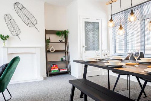 City Centre 3 Bed 8 Guest Parking Near Mayflower - イギリス サウサンプトン